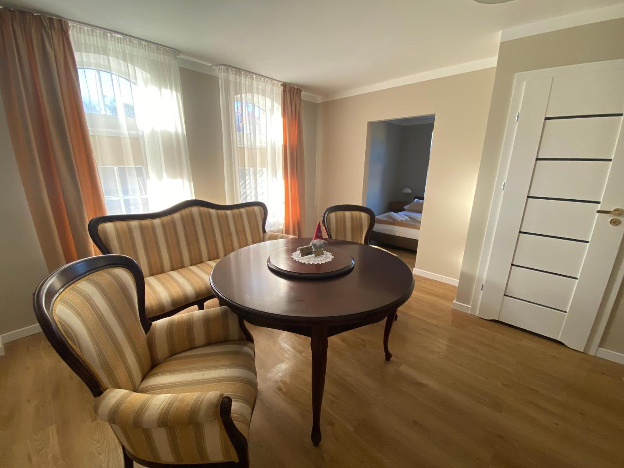 Hotel Kamil Kwidzyn Extérieur photo